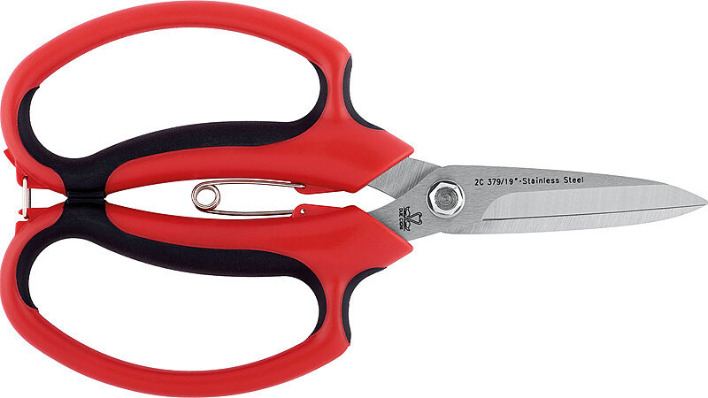 GARDENING SHEARS